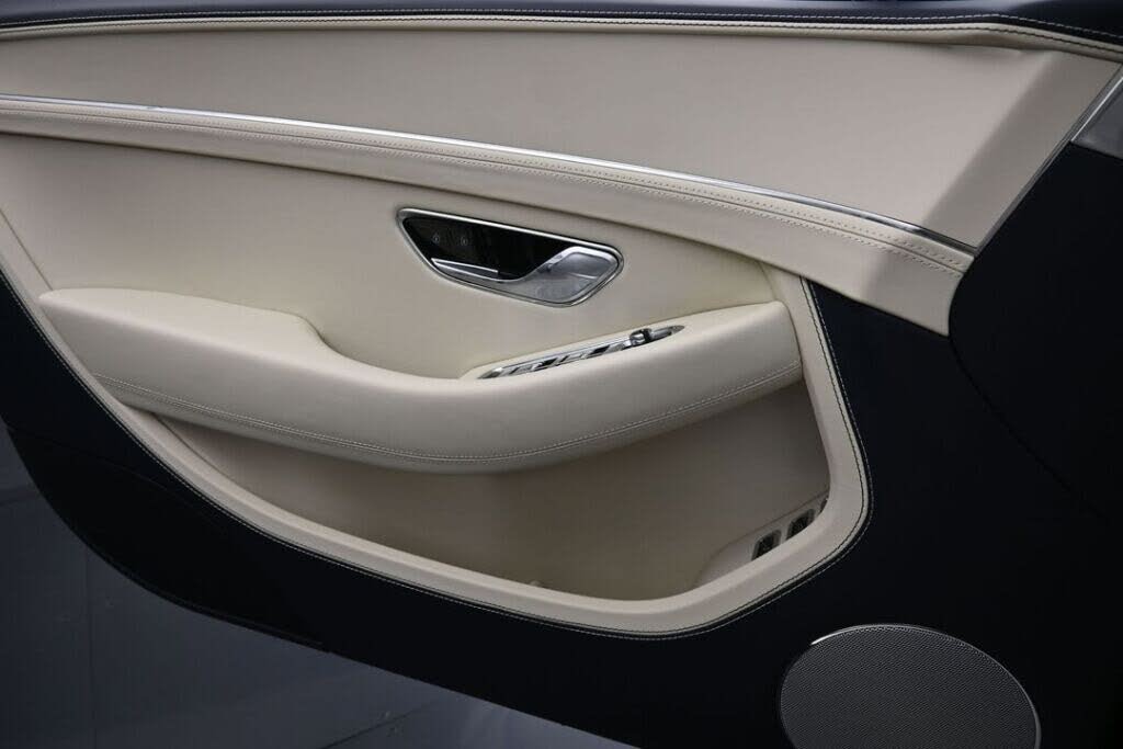 2026 Bentley Continental GTC AWD photo 21