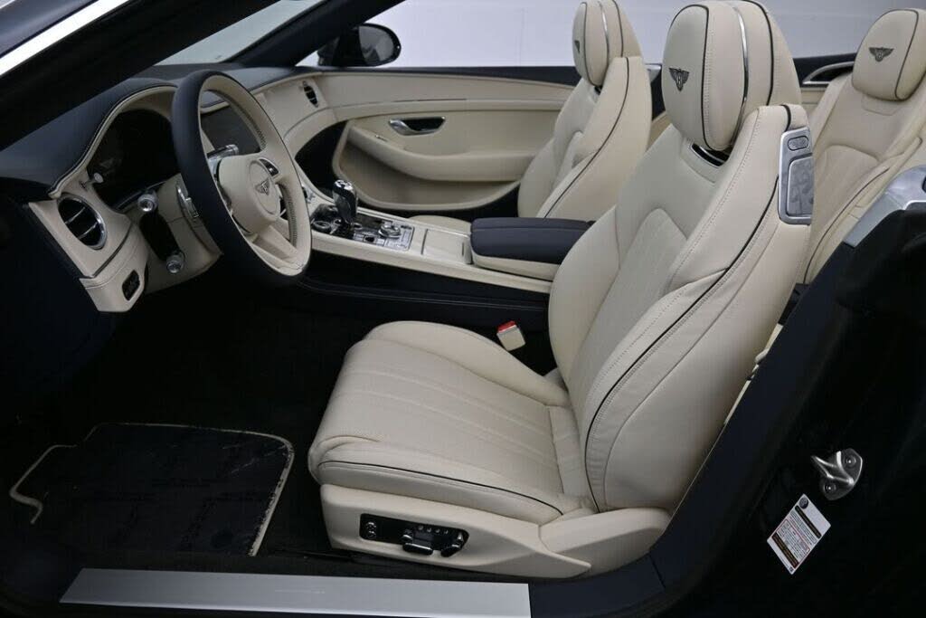 2026 Bentley Continental GTC AWD photo 4