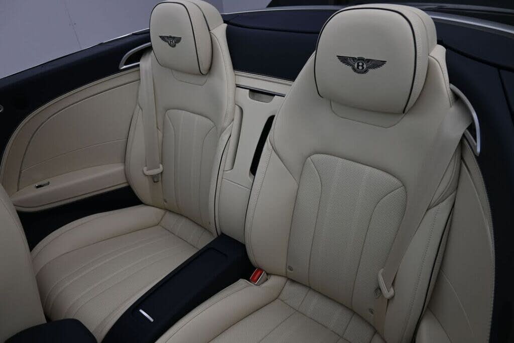 2026 Bentley Continental GTC AWD photo 7