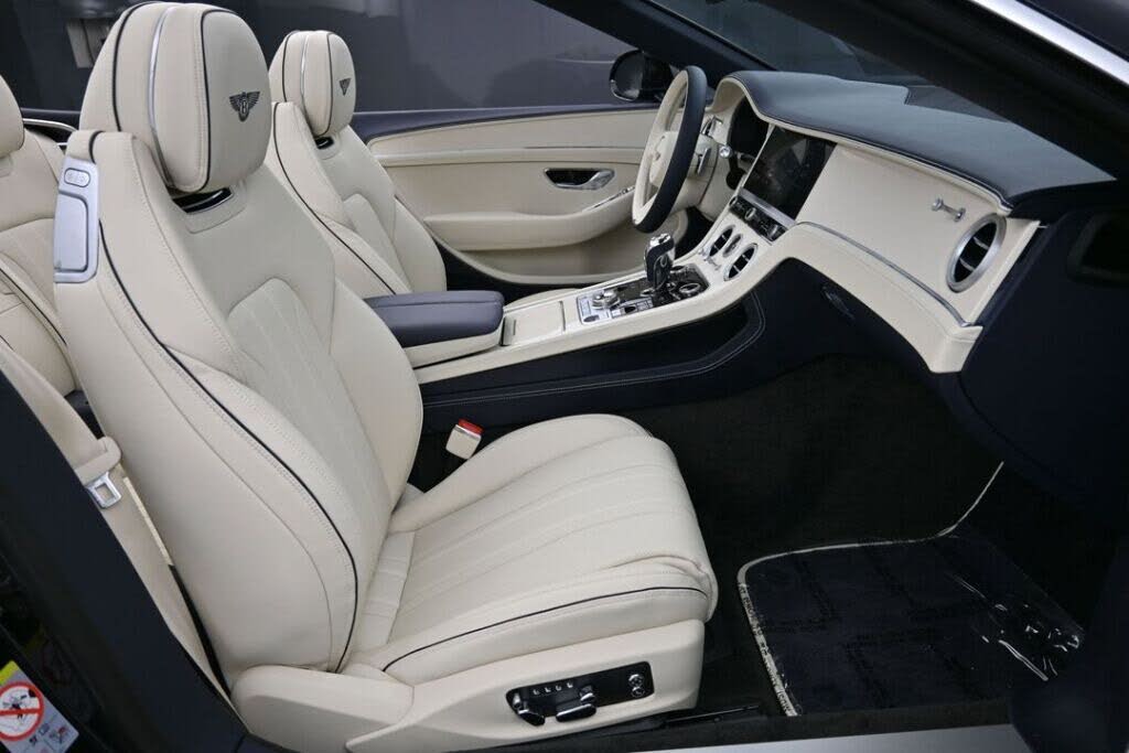 2026 Bentley Continental GTC AWD photo 10