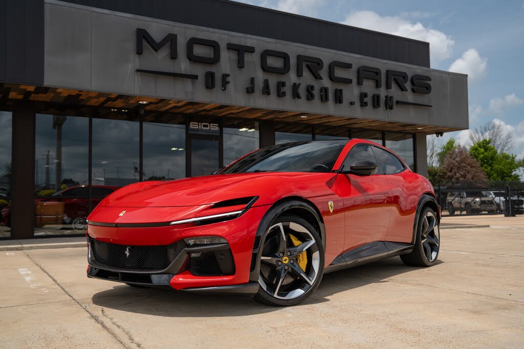 2024 Ferrari Purosangue AWD - $548,000