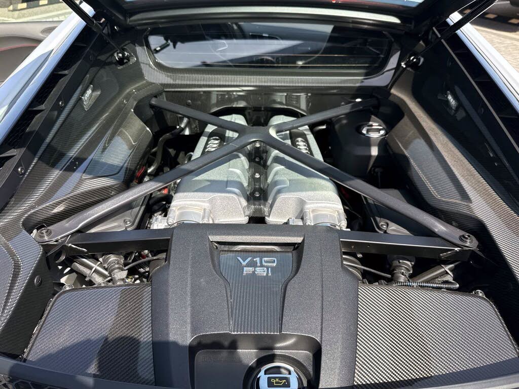 2018 Audi R8 quattro V10 Plus Coupe AWD photo 13 of 24