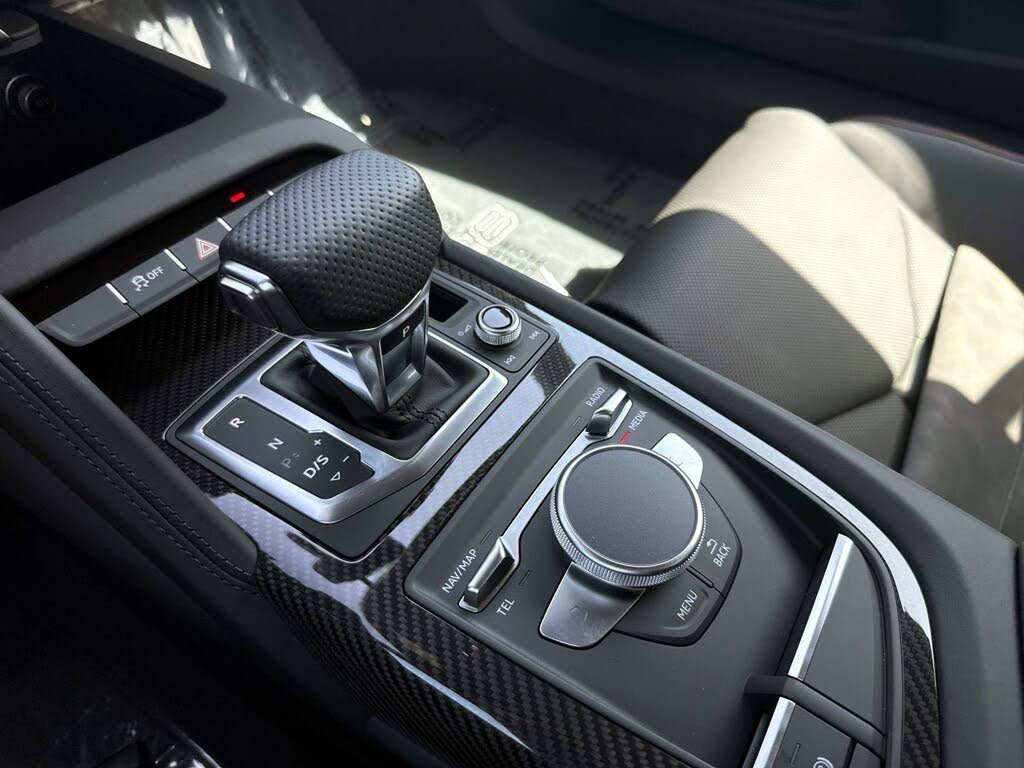 2018 Audi R8 quattro V10 Plus Coupe AWD photo 22 of 24