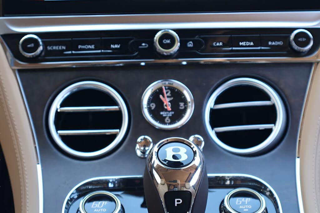 2026 Bentley Continental GT Azure AWD photo 21