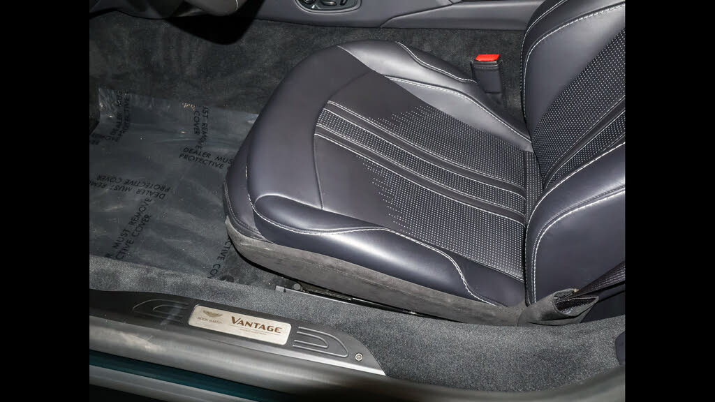 2023 Aston Martin Vantage V8 Convertible RWD photo 15