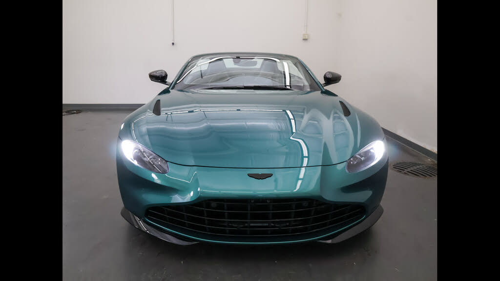 2023 Aston Martin Vantage V8 Convertible RWD photo 9