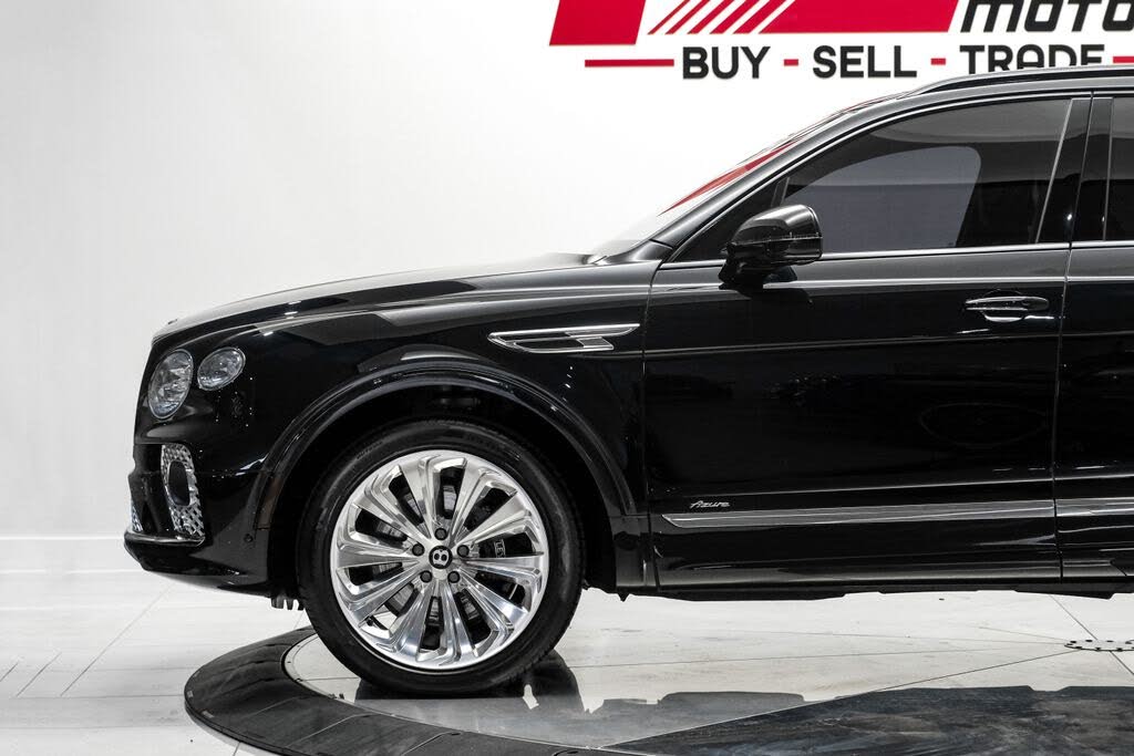 2023 Bentley Bentayga Azure V8 AWD photo 18