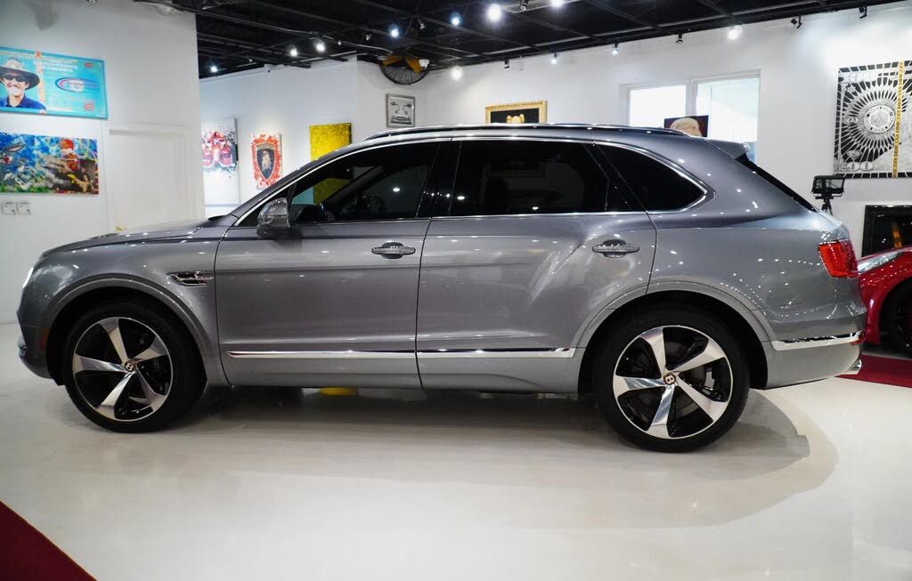 2020 Bentley Bentayga V8 AWD photo 4