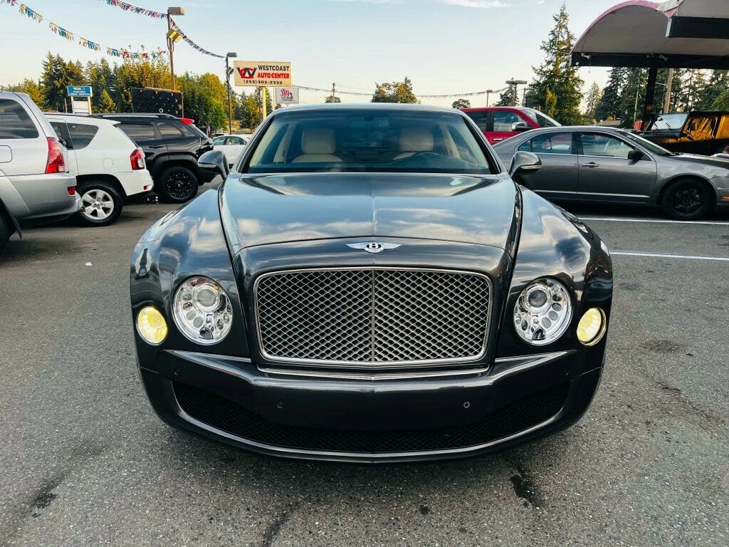 2011 Bentley Mulsanne RWD photo 2