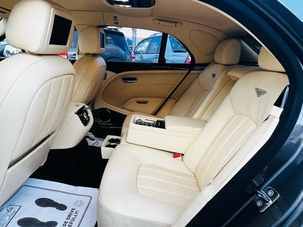 2011 Bentley Mulsanne RWD photo 8