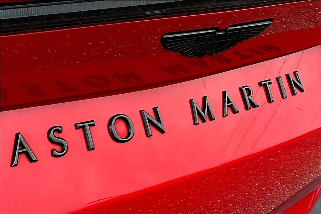 2022 Aston Martin Vantage Coupe RWD photo 24