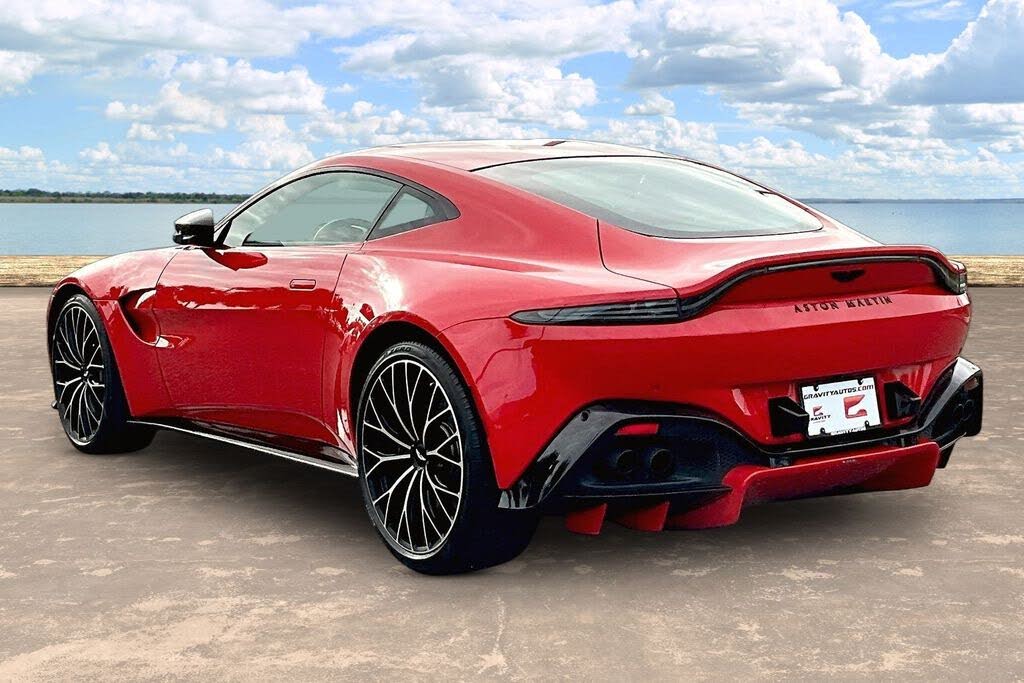 2022 Aston Martin Vantage Coupe RWD photo 6