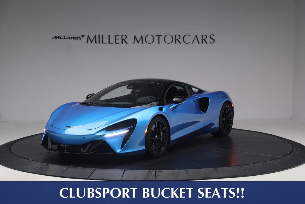2024 McLaren Artura RWD