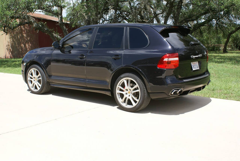 2008 Porsche Cayenne GTS AWD photo 2