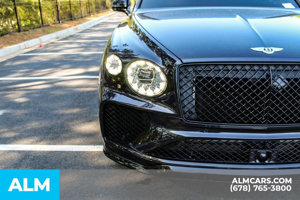 2024 Bentley Bentayga S V8 AWD photo 11