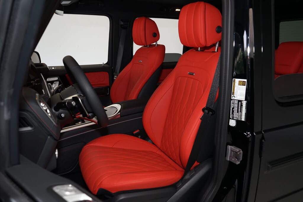 2025 Mercedes-Benz G-Class AMG G 63 4MATIC photo 10 of 24