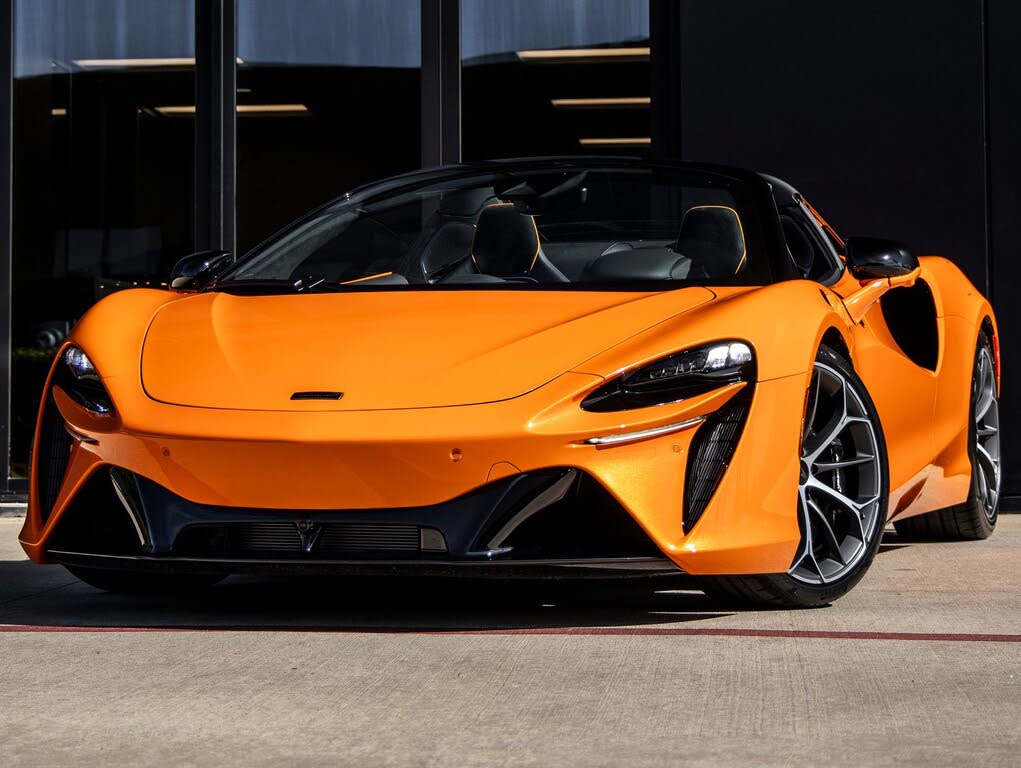 2026 McLaren Artura RWD - $327,650