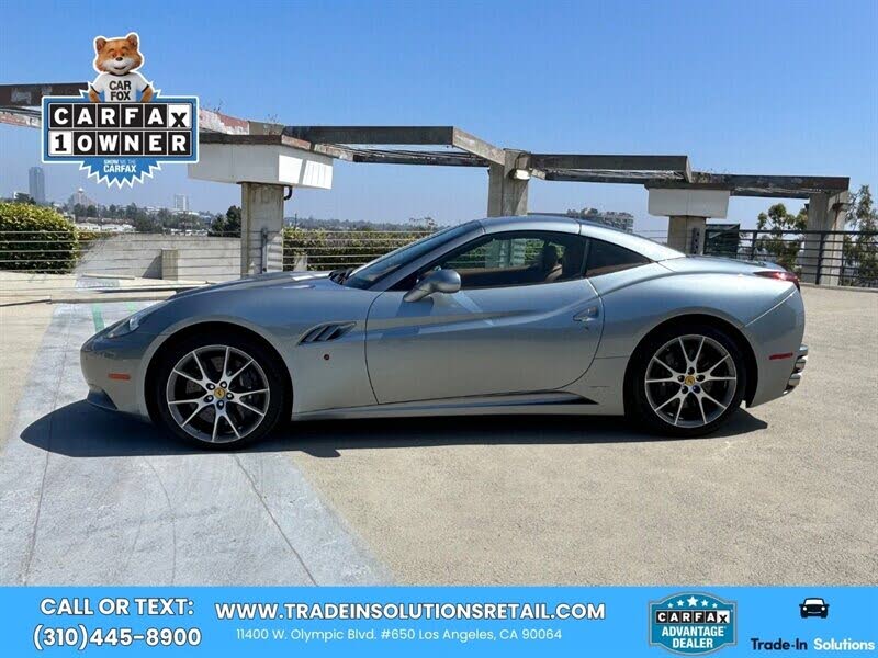 2012 Ferrari California Roadster photo 5