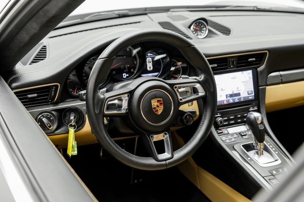 2018 Porsche 911 Turbo S Coupe AWD photo 14 of 24