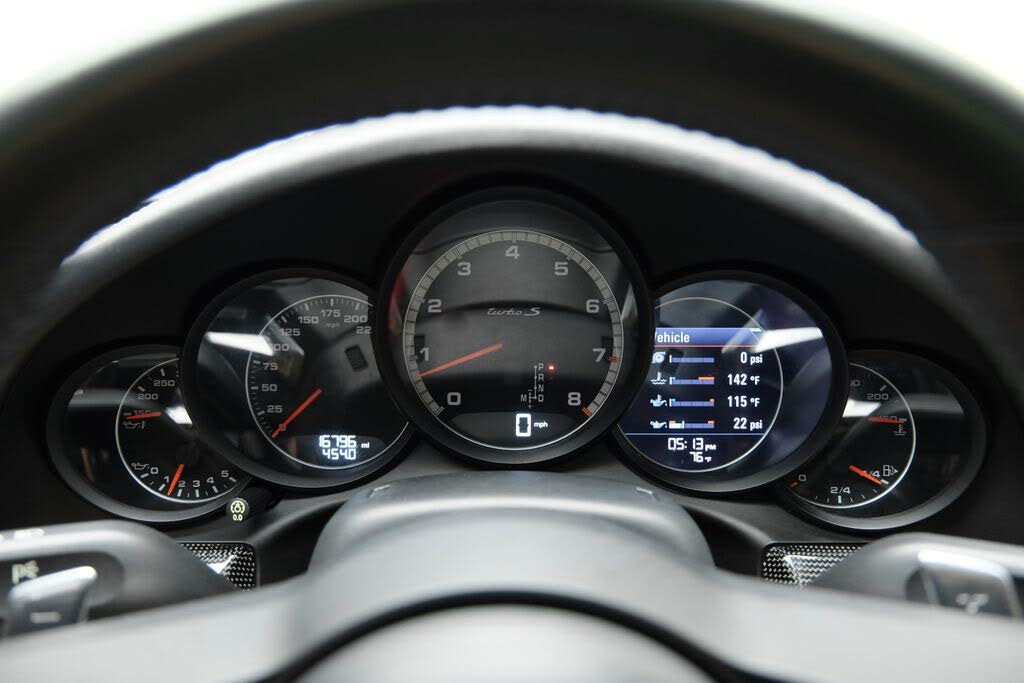 2018 Porsche 911 Turbo S Coupe AWD photo 16 of 24