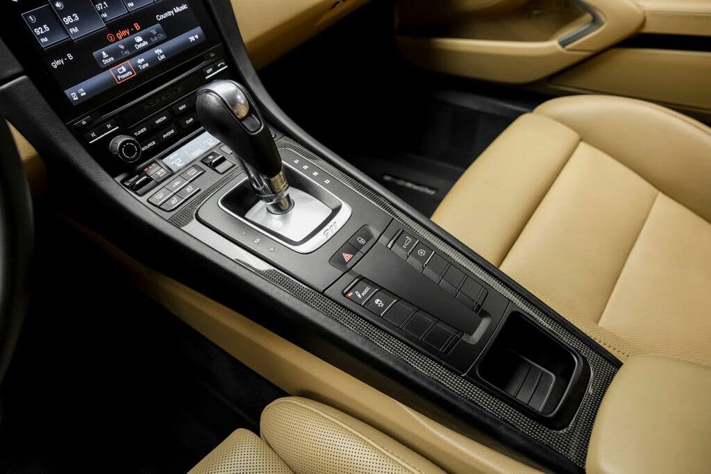 2018 Porsche 911 Turbo S Coupe AWD photo 21 of 24