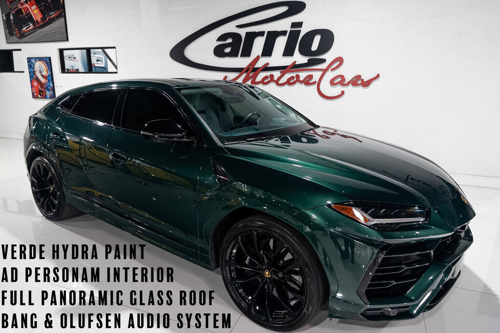 2022 Lamborghini Urus AWD