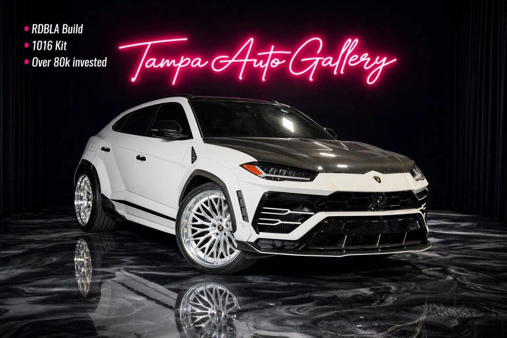 2019 Lamborghini Urus 4WD