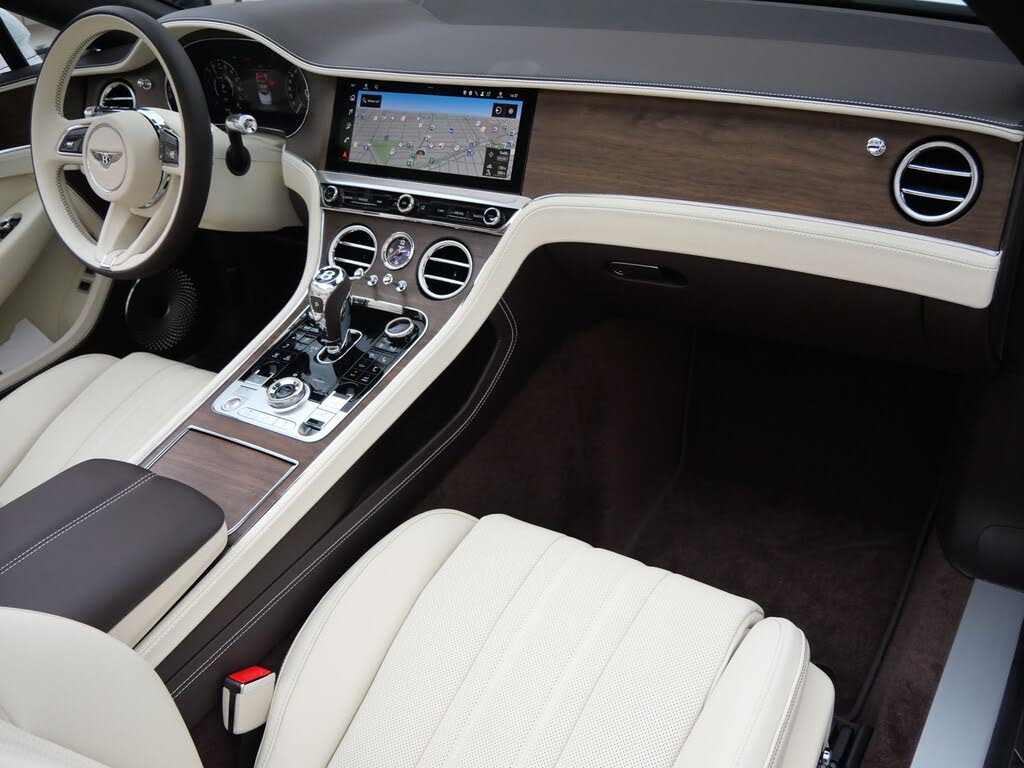 2026 Bentley Continental GTC AWD photo 2