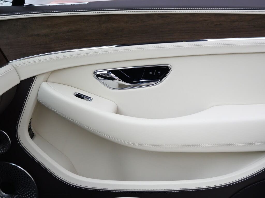 2026 Bentley Continental GTC AWD photo 15