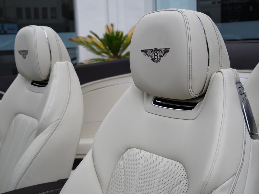 2026 Bentley Continental GTC AWD photo 18