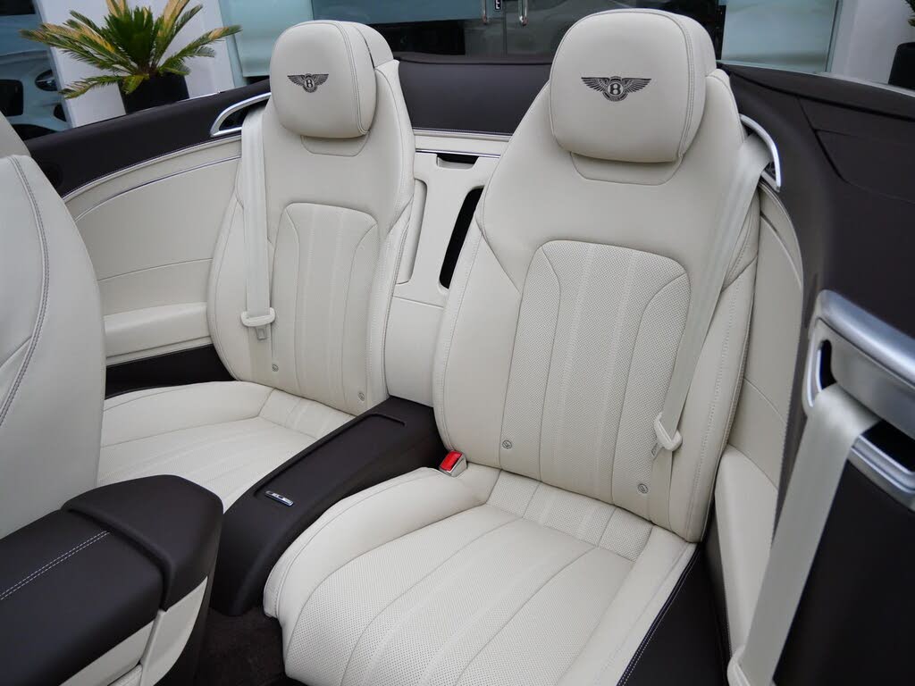 2026 Bentley Continental GTC AWD photo 19