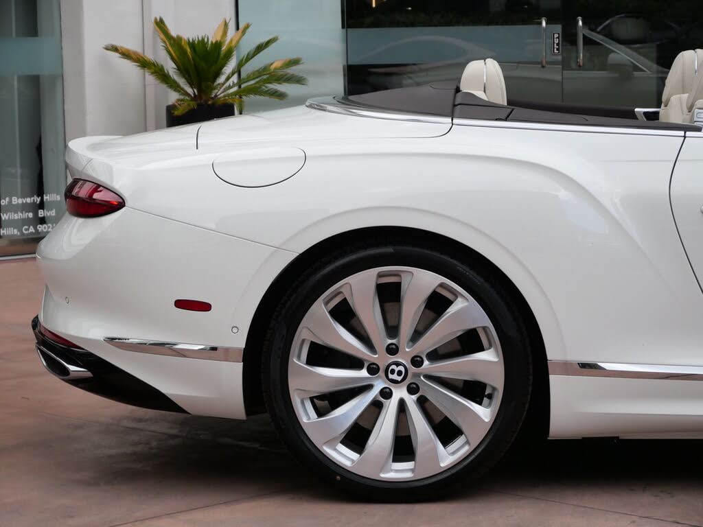 2026 Bentley Continental GTC AWD photo 8