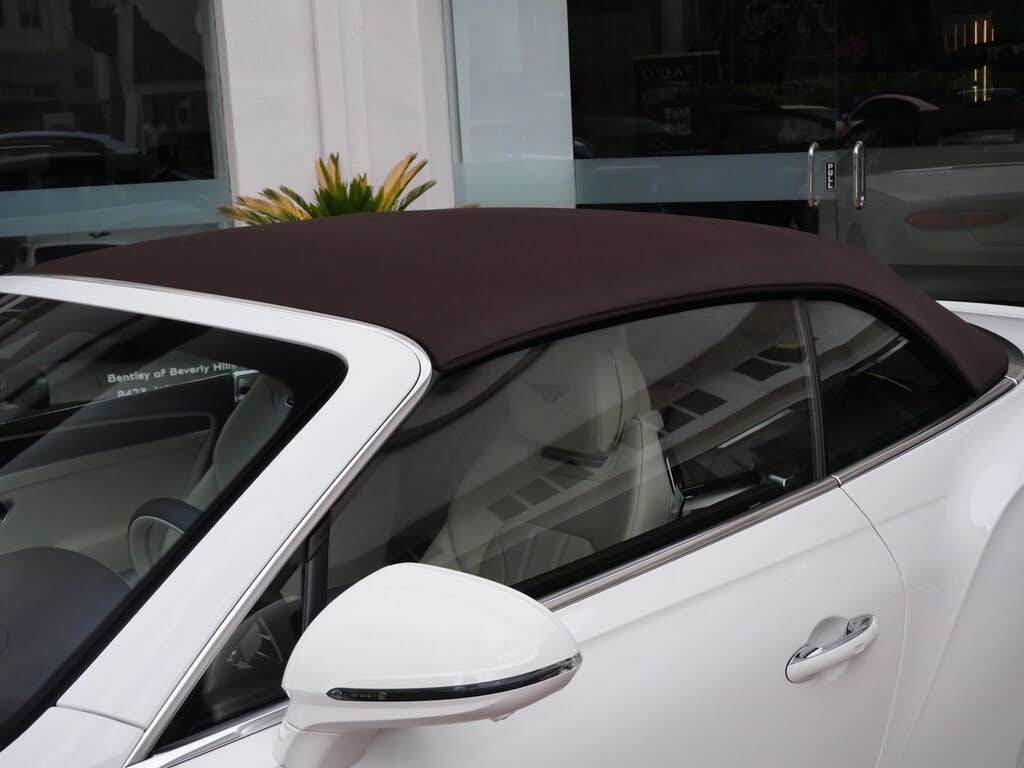 2026 Bentley Continental GTC AWD photo 10