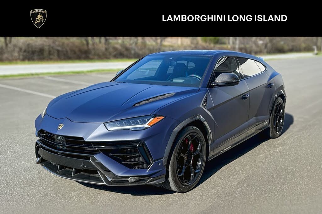 2024 Lamborghini Urus Performante AWD - $304,900