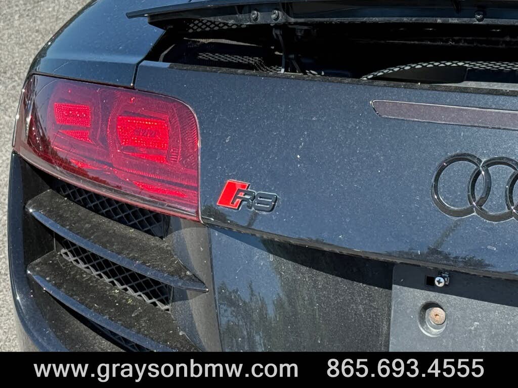 2011 Audi R8 5.2 quattro Spyder AWD photo 11 of 24