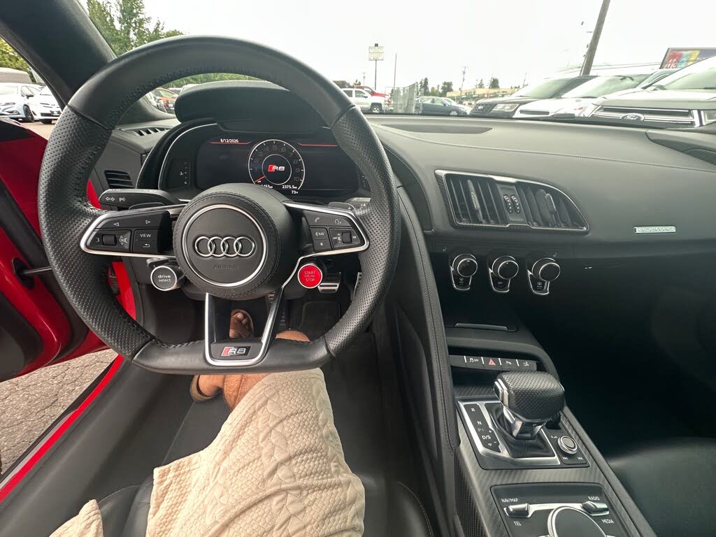2017 Audi R8 quattro V10 Coupe AWD photo 8 of 10