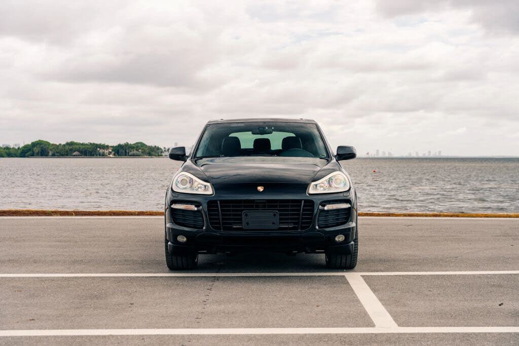 2009 Porsche Cayenne GTS AWD photo 12