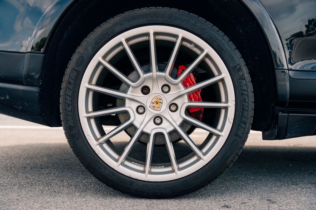 2009 Porsche Cayenne GTS AWD photo 15