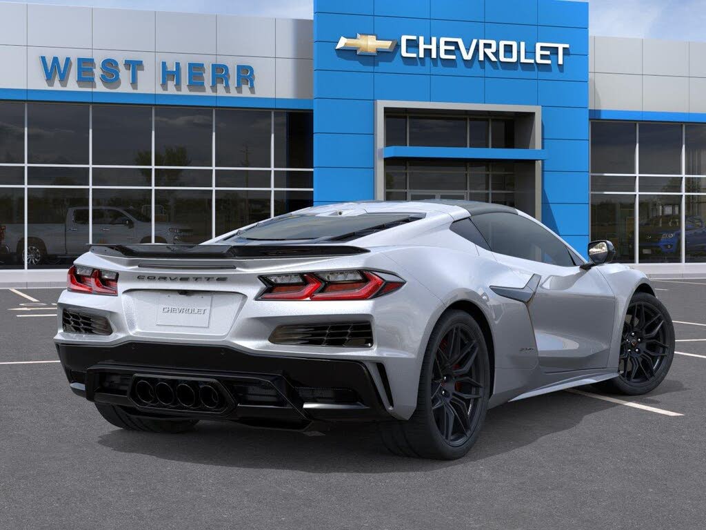 2026 Chevrolet Corvette Z06 1LZ Coupe RWD photo 5