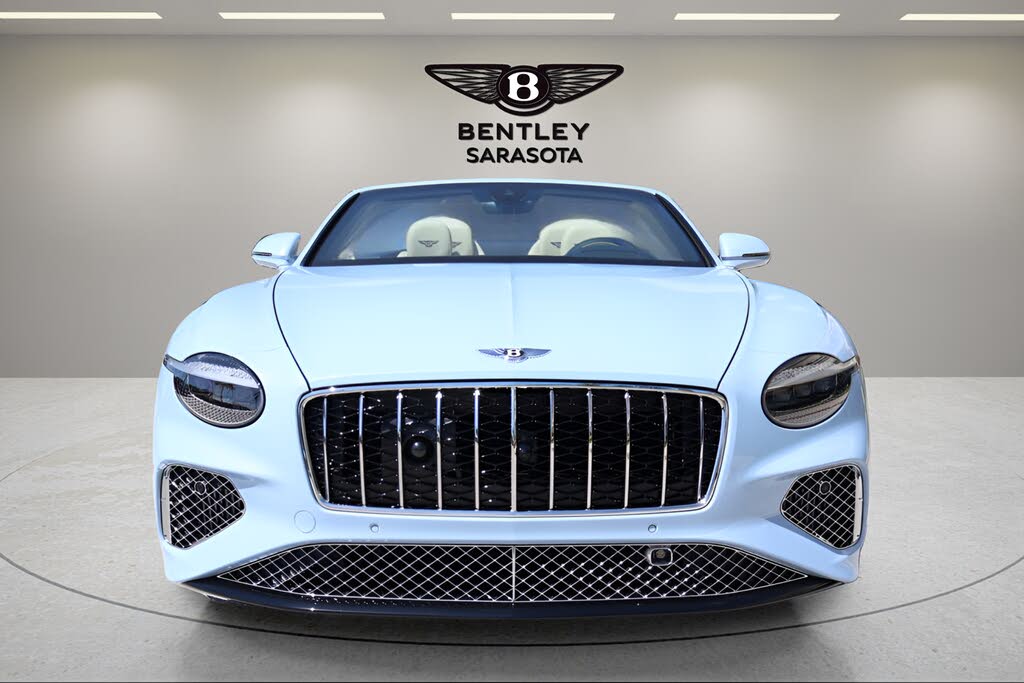 2026 Bentley Continental GTC Azure AWD photo 11