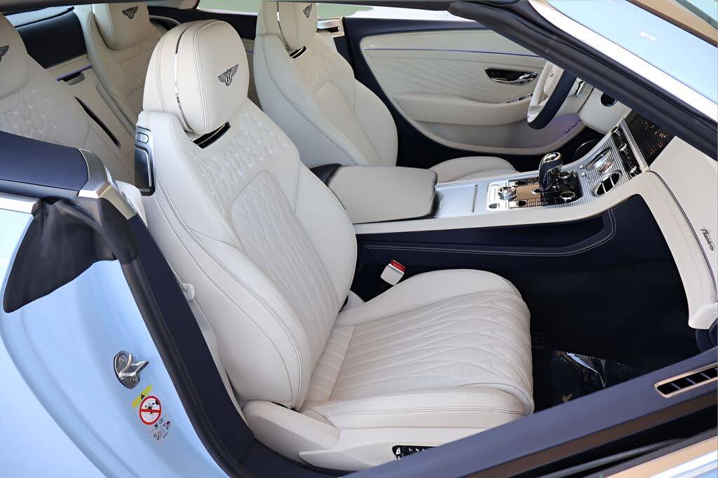 2026 Bentley Continental GTC Azure AWD photo 19