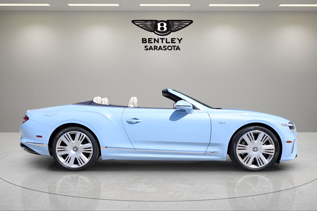 2026 Bentley Continental GTC Azure AWD photo 9