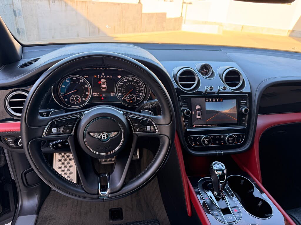 2018 Bentley Bentayga photo 11