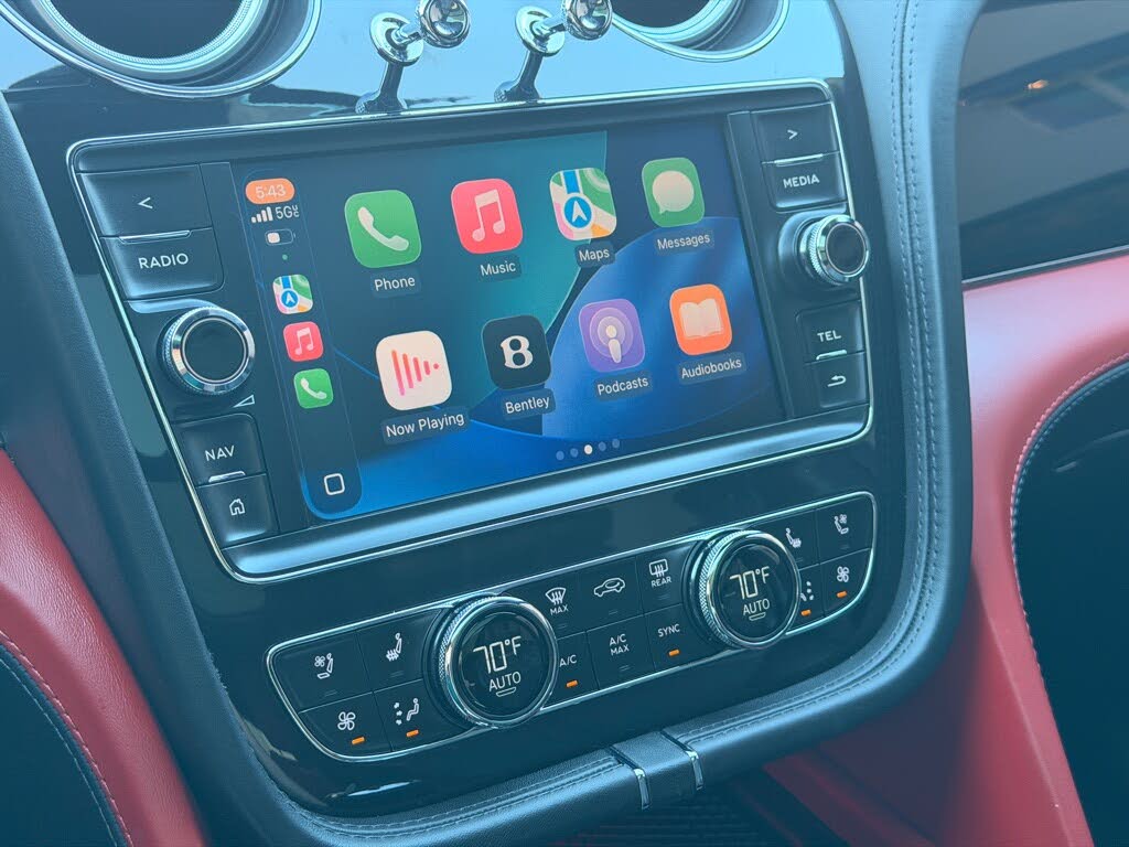 2018 Bentley Bentayga photo 15