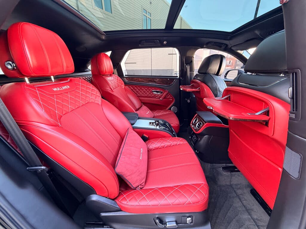 2018 Bentley Bentayga photo 24