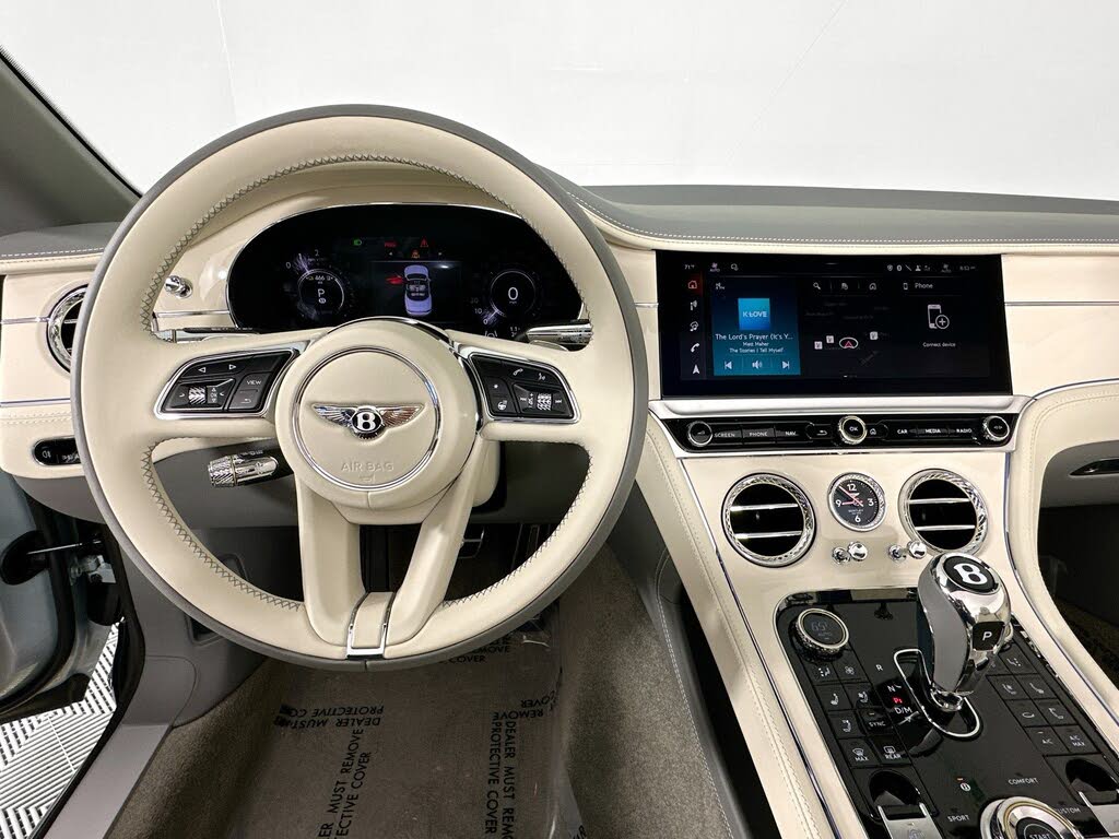 2026 Bentley Continental GTC Azure AWD photo 11