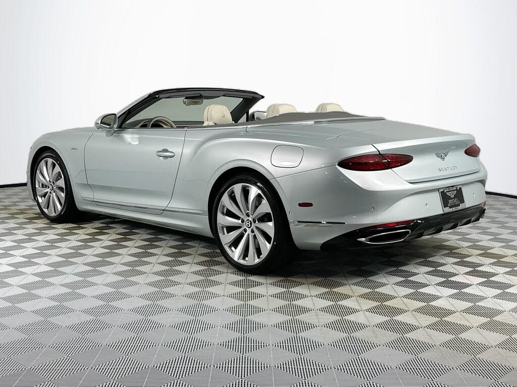 2026 Bentley Continental GTC Azure AWD photo 7