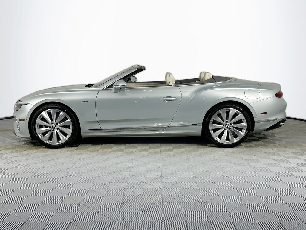 2026 Bentley Continental GTC Azure AWD photo 8