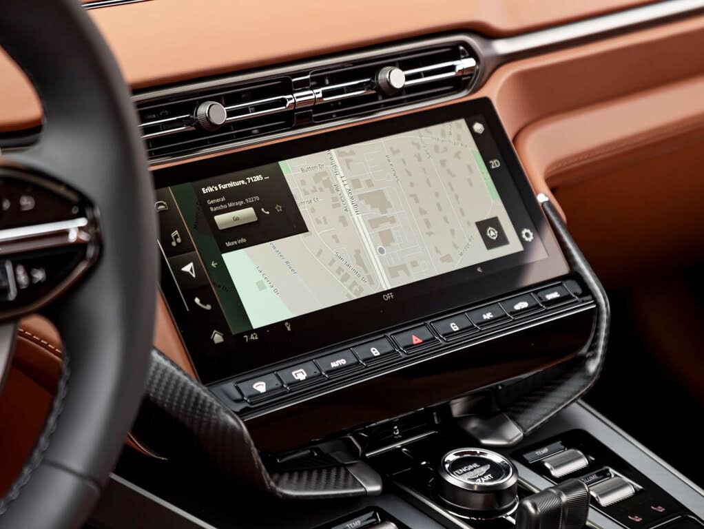 2026 Aston Martin Vanquish Coupe RWD photo 19