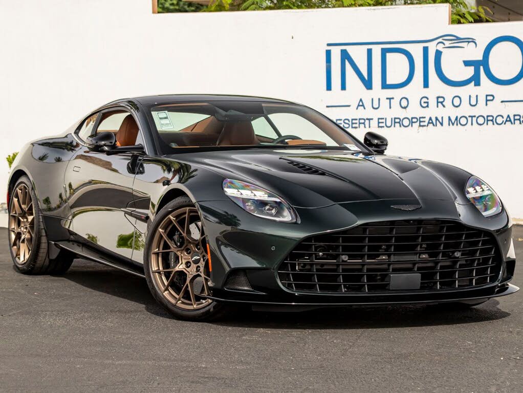 2026 Aston Martin Vanquish Coupe RWD photo 4
